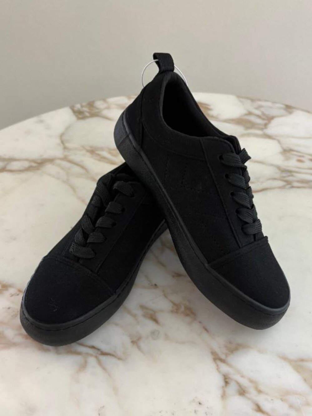 Kids' Garrett Sneakers - Art Class™ - NWT - Picture 3 of 10